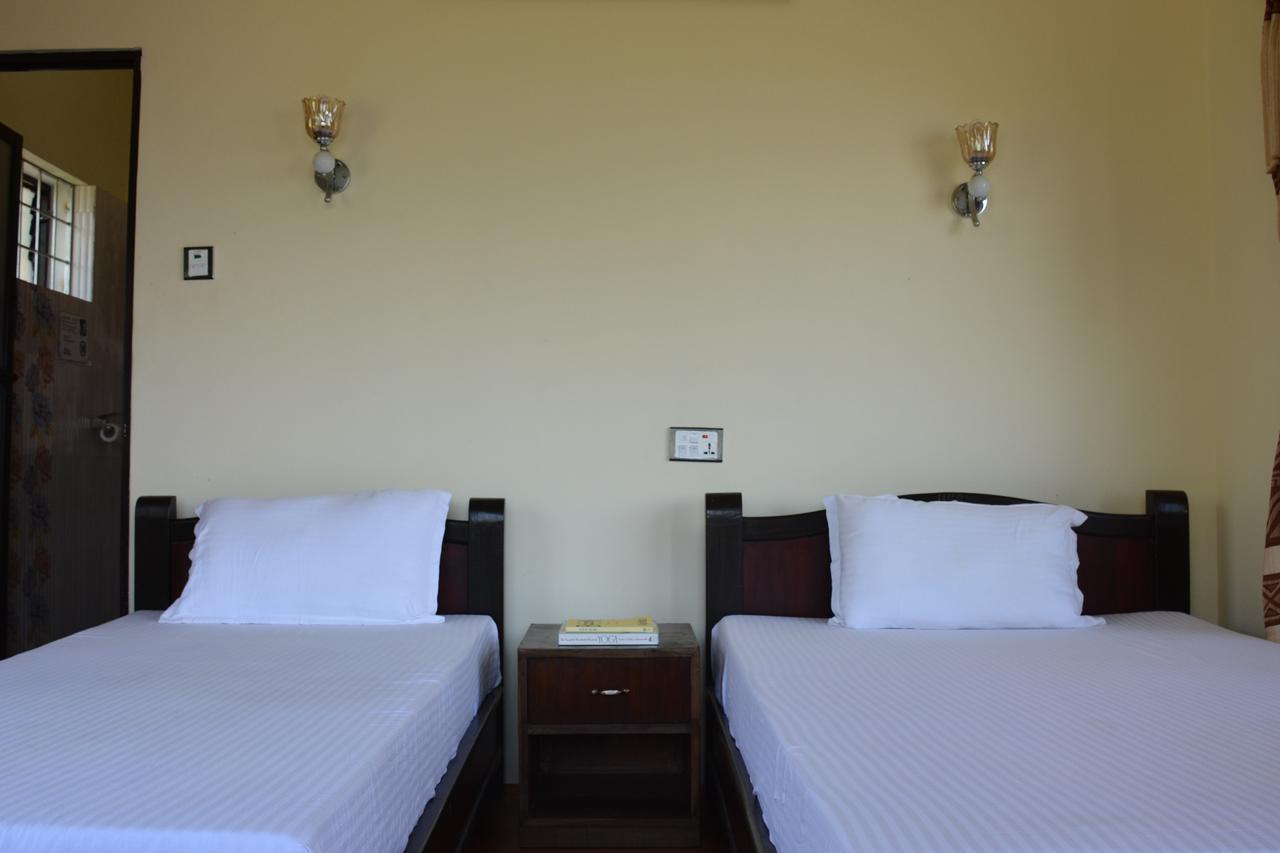 Green Hills Yoga Retreat Pokhara Dış mekan fotoğraf